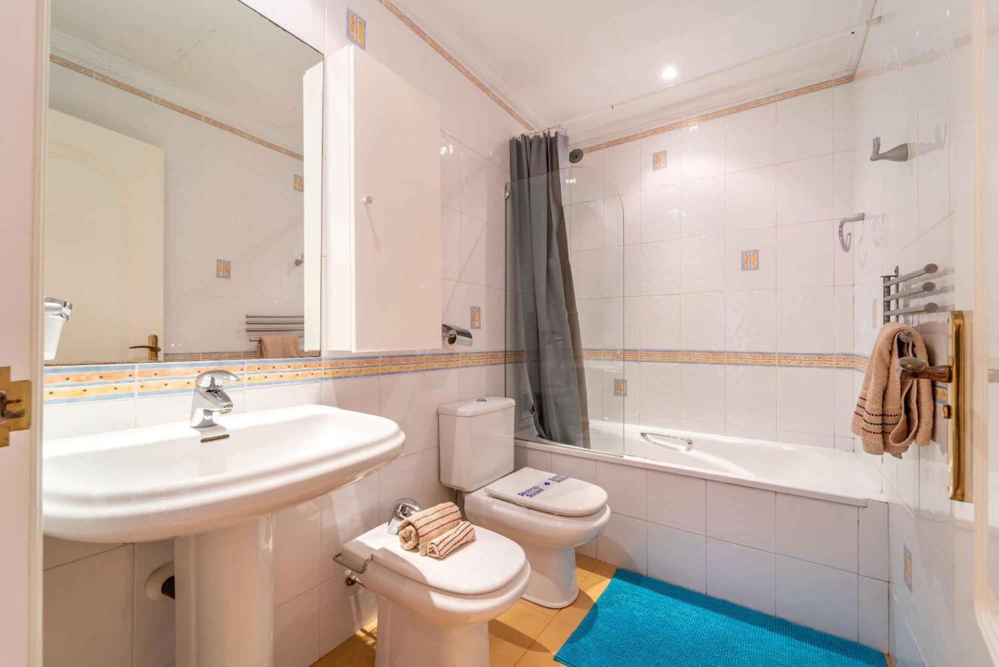 Beachside Villa With Panoramic Sea Views Benalmádena Exteriér fotografie